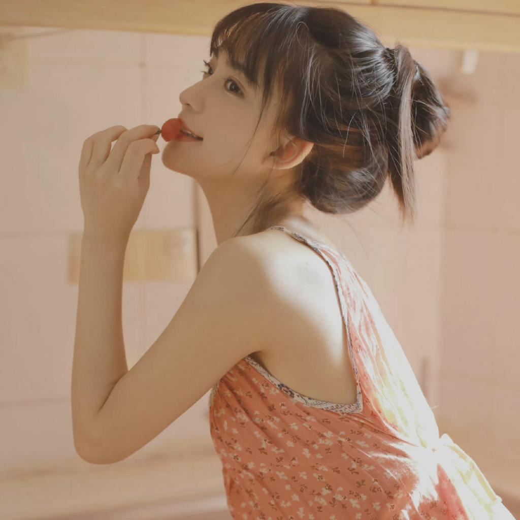 甜甜的美女头像_超甜美女头像