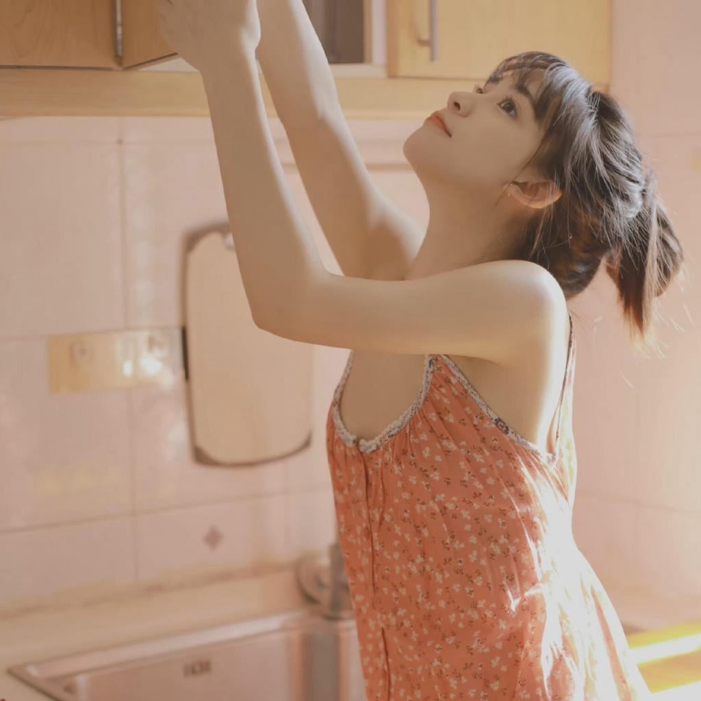 甜甜的美女头像_超甜美女头像