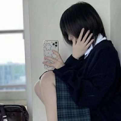 唯美女生头像蓝色系_超仙气的蓝色系意境女生头像