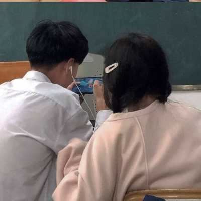 头像超甜情侣头像 很甜很撩人的情侣头像
