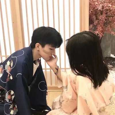 2022最流行洋气情侣头像（头像图片2022最火爆情侣头像）