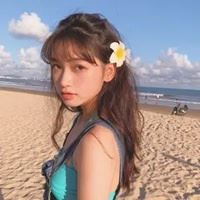 自拍的女生头像_微信自拍头像女