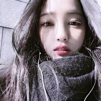 自拍的女生头像_微信自拍头像女