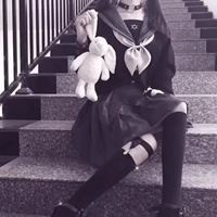 单人女生头像真人校服不露脸-女生头像真人学生装