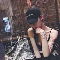 不露头的头像女生裙子霸气-女生用的头像图片大全霸气不露脸