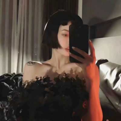 可盐可甜的女生头像动漫（可盐可甜的女生头像真人）