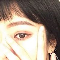 只露眼睛的女生头像_头像女生露脸可爱