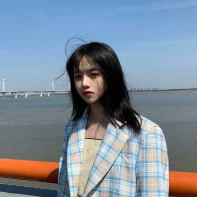 第一眼就吸引人的女生头像动漫 第一眼就吸引人的图片头像