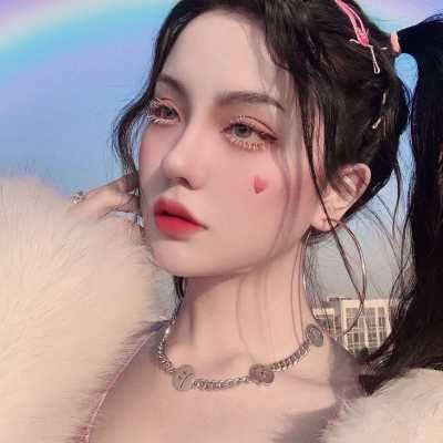 第一眼就吸引人的女生头像动漫 第一眼就吸引人的图片头像
