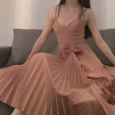 森系不露脸的头像女生_唯美复古森系女生头像不露脸