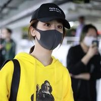 棒球帽女孩头像图片|帽子口罩头像