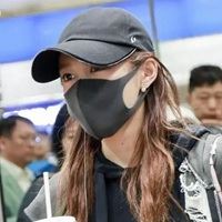 棒球帽女孩头像图片|帽子口罩头像