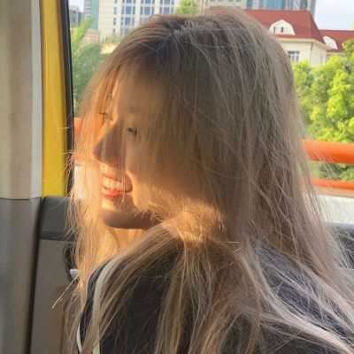 港风的女生头像 女生头像意境唯美港风