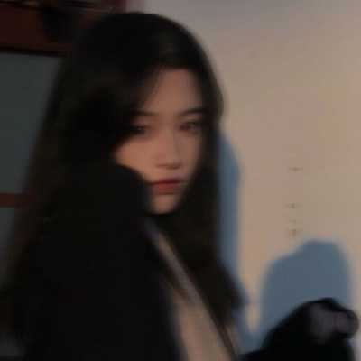 小众的女生头像 复古高端的小众头像