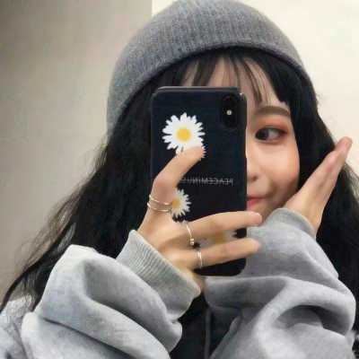 甜美俏皮可爱女生头像_俏皮的女生头像