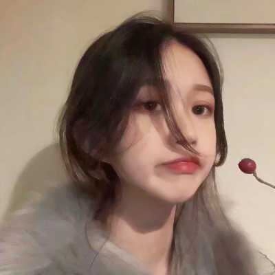 甜美俏皮可爱女生头像_俏皮的女生头像