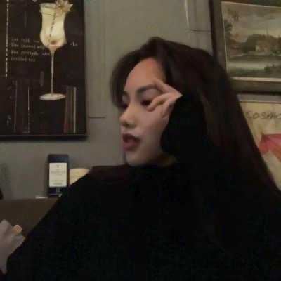 甜美俏皮可爱女生头像_俏皮的女生头像