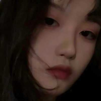 甜美俏皮可爱女生头像_俏皮的女生头像