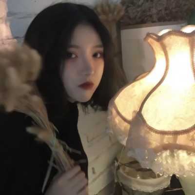 原宿风女生头像高清-韩版女生头像原宿风女生头像