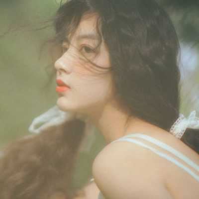 唯美复古森系女生头像_复古森系女生头像动漫