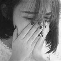 伤感头像黑白女生痛哭|头像女伤感想哭的感觉黑白