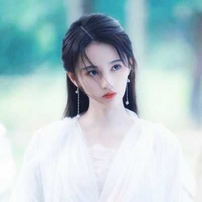 鞠婧祎图片高清唯美头像_明星照片大全头像女生鞠婧祎