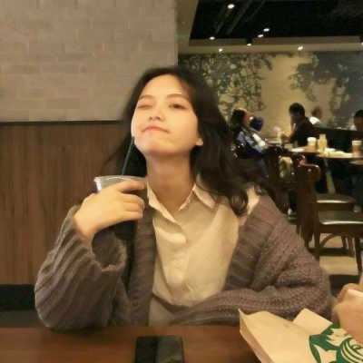 甜美俏皮可爱女生头像_俏皮的女生头像