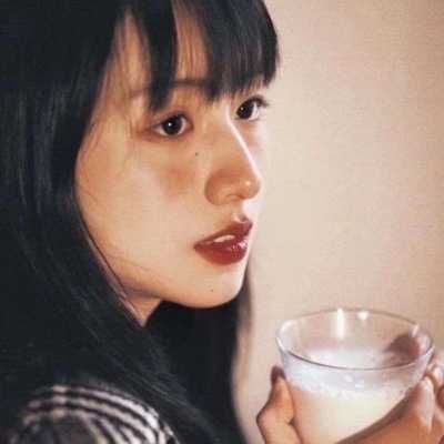 港风的女生头像 女生头像意境唯美港风