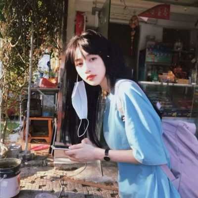 魅力气质女人头像开车带眼镜的女人头像_魅力气质女人头像潘金莲