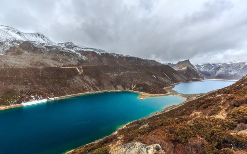 高原雪山风光桌面壁纸图片