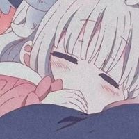 大眼睛卡通女生头像（卡通大眼睛女孩图片）