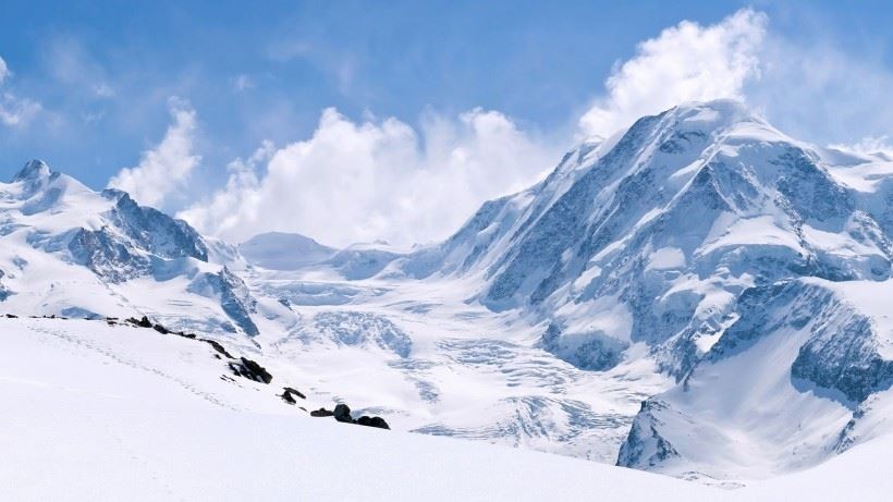 巍峨险峻的雪山风景壁纸大全图片