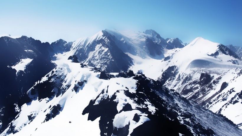 巍峨险峻的雪山风景壁纸大全图片