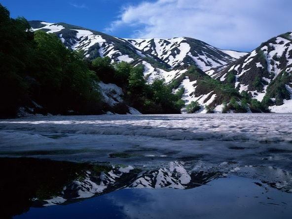 云南丽江玉龙雪山高清风景壁纸图片
