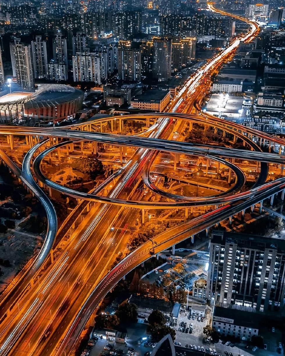 超震撼的无人机航拍风景壁纸图片
