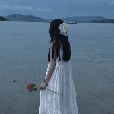 海边网图女生头像-头像女海边高清图片