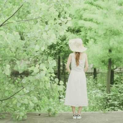好看清新淡雅的女生文艺头像（小清新女生头像文艺风景简约）