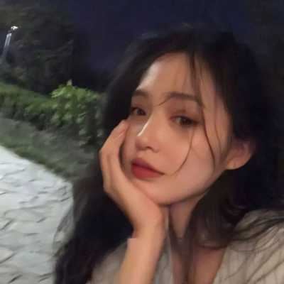 ins可爱女生头像（头像女ins超有个性）