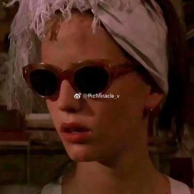 好看的头像女生欧美风-比较有仙气的欧美女生头像