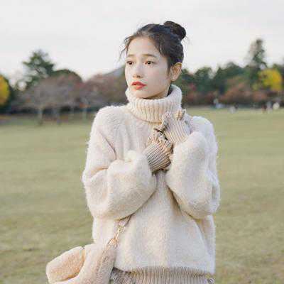 俏皮可爱的头像女生-可爱女生头像一个人