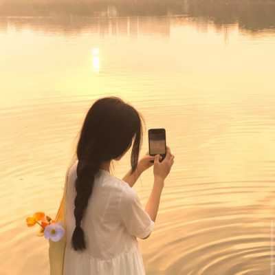 甜美风头像（甜酷女孩头像）