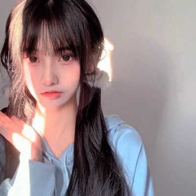 女头个性网原宿风ins（女生微信头像ins原宿仙气）