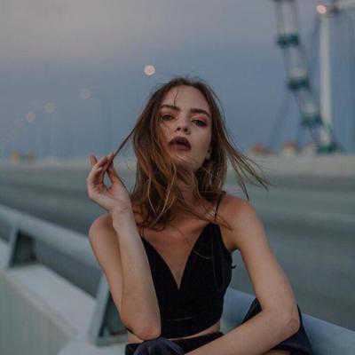 欧美风女生头像高清唯美_欧美个性女孩头像大气大方