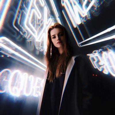 欧美风女生头像高清唯美_欧美个性女孩头像大气大方