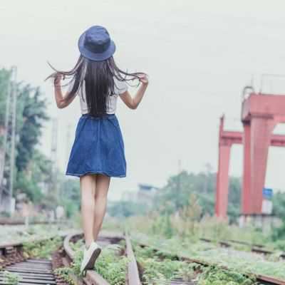 好看清新淡雅的女生文艺头像（小清新女生头像文艺风景简约）