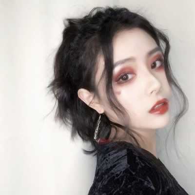 人像头像女可爱 可女头像高清图片