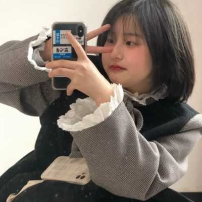 甜美风头像（甜酷女孩头像）