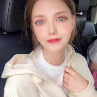 好看的头像女生欧美风-比较有仙气的欧美女生头像