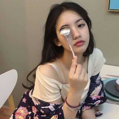 好看的微信女生头像动漫（超好看的微信头像女）