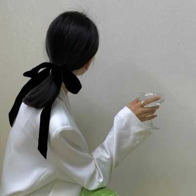 女微信简单气质头像-微信唯美头像女有气质